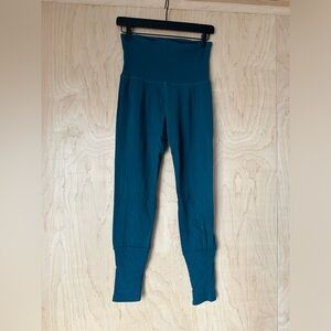 Karma medium leggings in teal